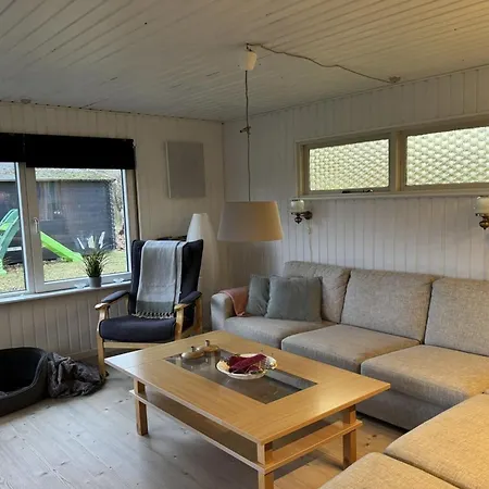 Holiday home Floora - From The Sea By Interhome *