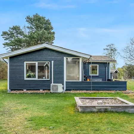 Hébergement de vacances Floora - From The Sea By Interhome *