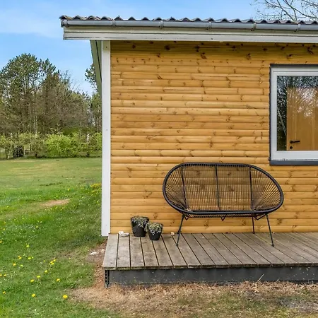 Feriehus Floora - From The Sea By Interhome *