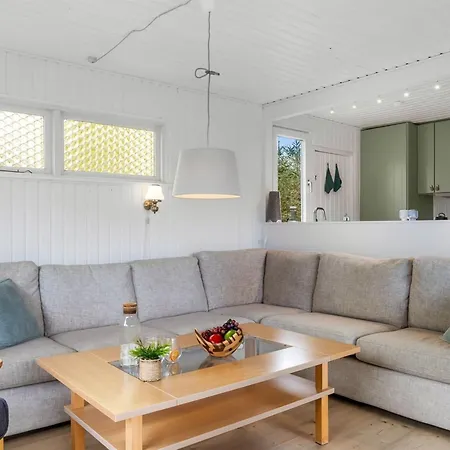 Feriehus Floora - From The Sea By Interhome *